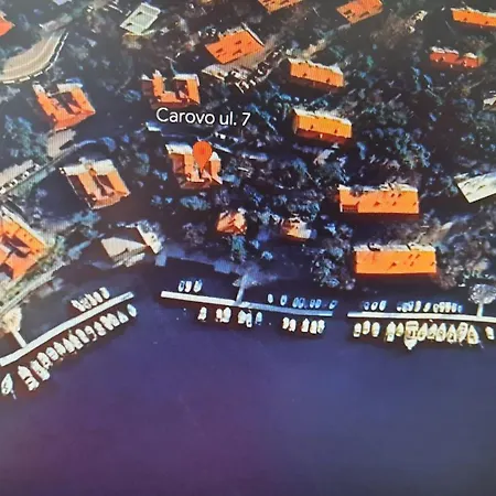 Apartamento Carovo7 *